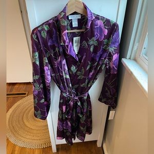 NWT Vintage Morgan Taylor Robe and Nightgown Matching Set!